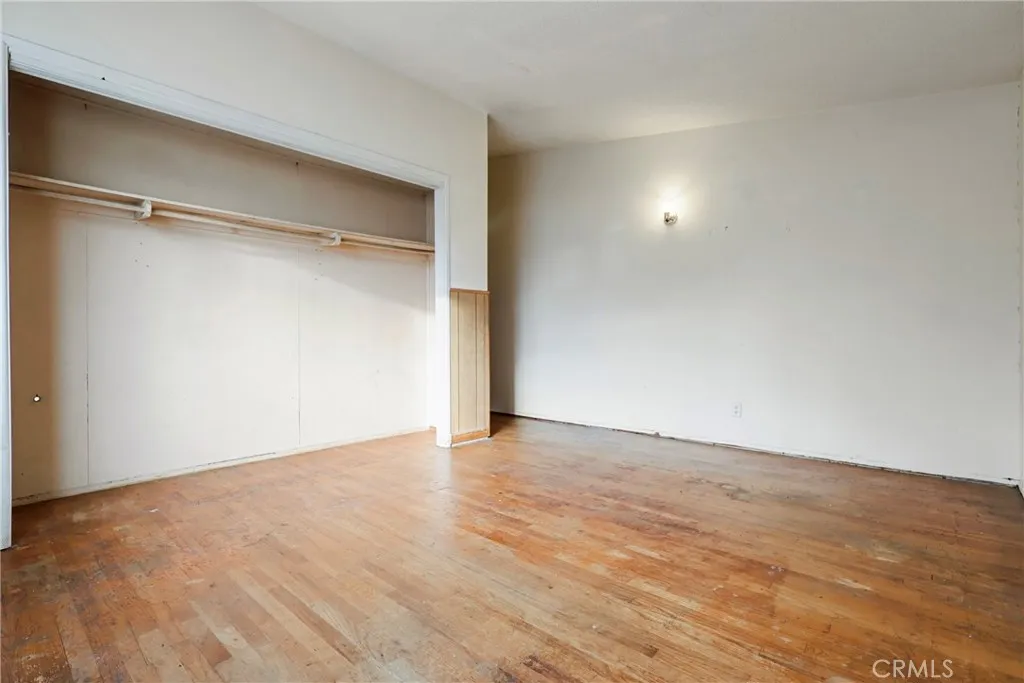 22719 Gulf Avenue, Carson, California 90745 home-pic-12